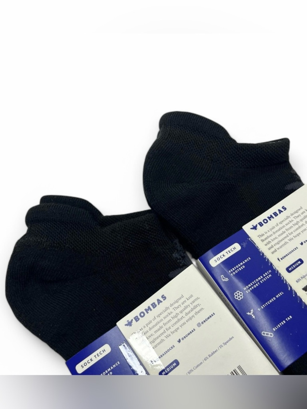 Bundle (Set of 2) Bombas Ankle Socks Size Medium Women’s Black Blister Tab - Picture 3 of 4